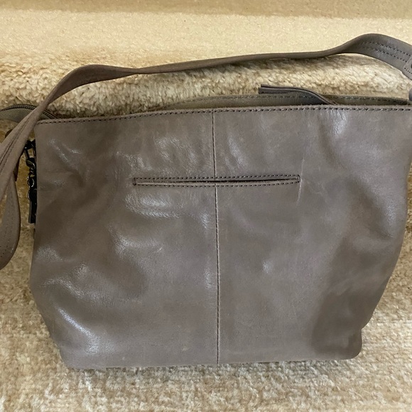 Gray the Sak distressed leather look shoulder bag. - Picture 5 of 6